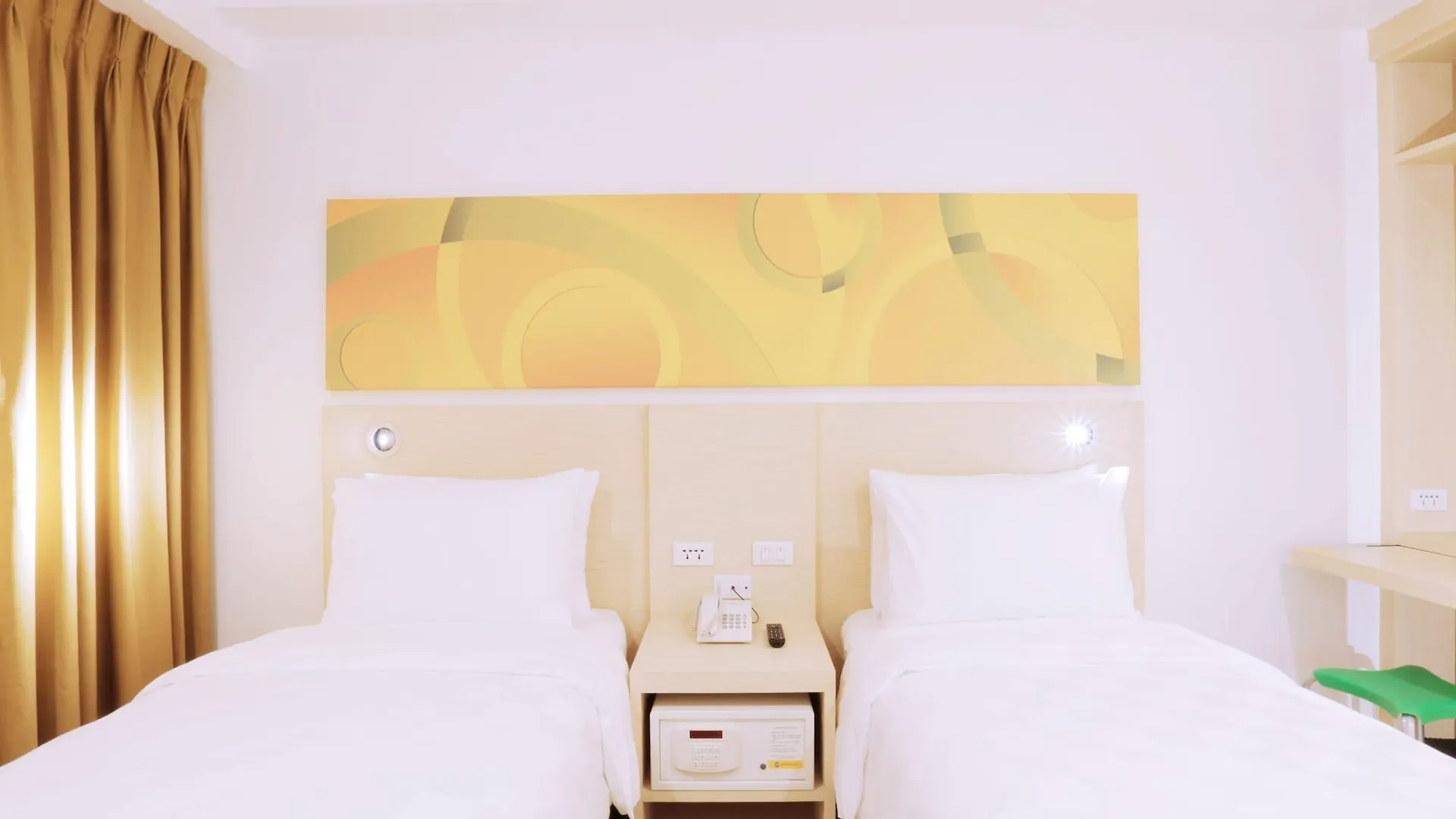 Go Hotels Ermita, Manila
